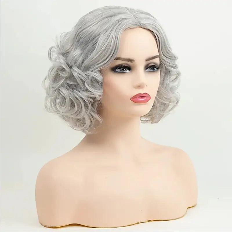 Short gray wavy wig - Heat resistant synthetic fiber, modern style, and lasting comfort. Ideal for all occasions - Anellace Short gray wavy wig - Heat resistant synthetic fiber, modern style, and lasting comfort. Ideal for all occasions - Anellace