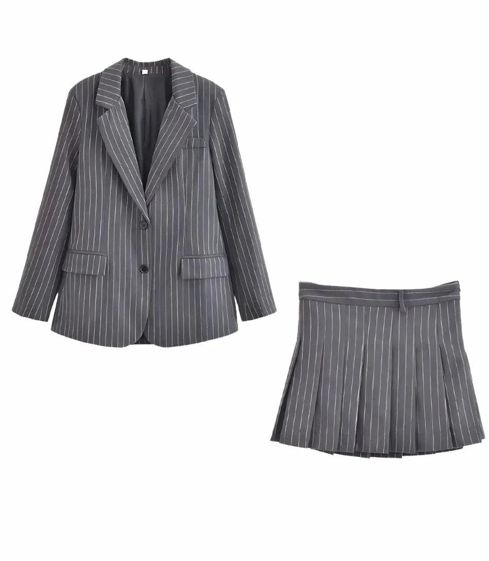 Comprar Conjunto Alfaiataria Risca de Giz Feminino Social ZARA
