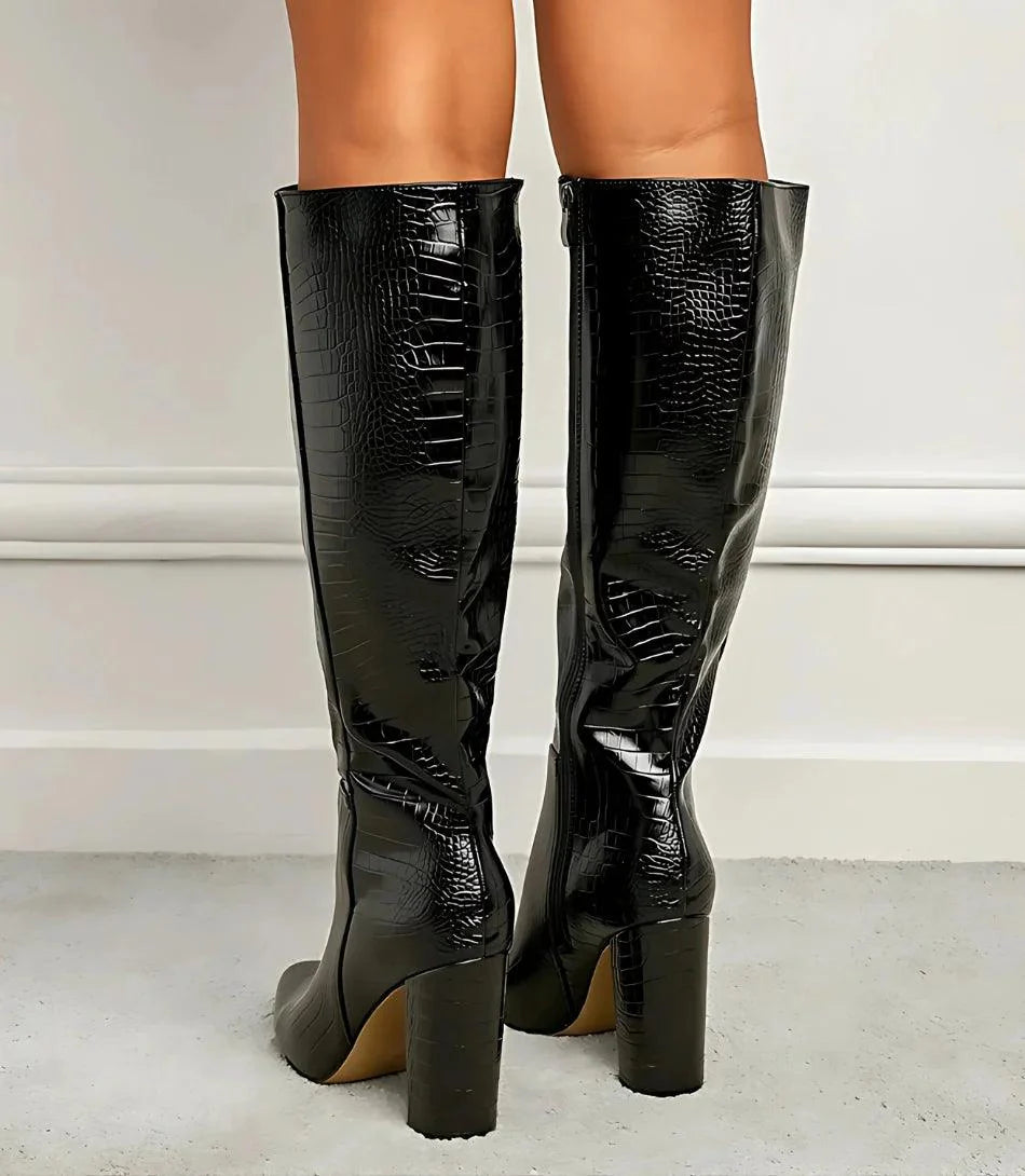 Comprar bota feminina cano alto de couro barato preta - Anellimn
