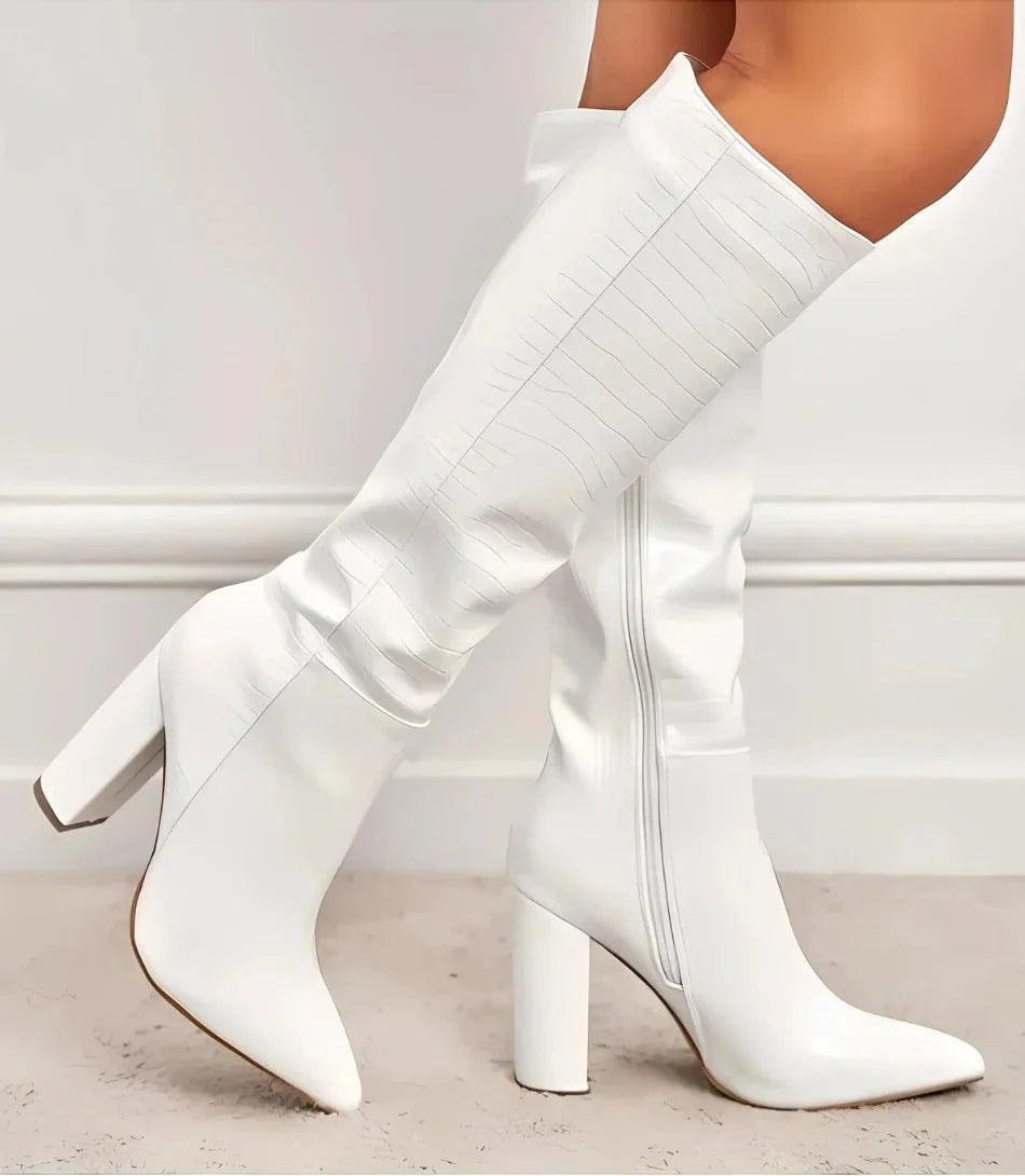 Comprar bota feminina cano alto de couro barato branca - Anellimn
