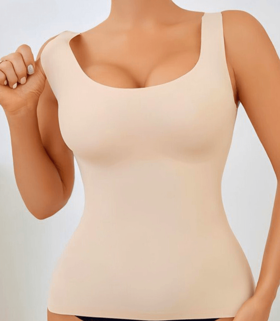 Regata Feminina Básica com Bojo Interno Sem Costura, ajustada, confortável e de tecido macio para uso casual ou trabalho.