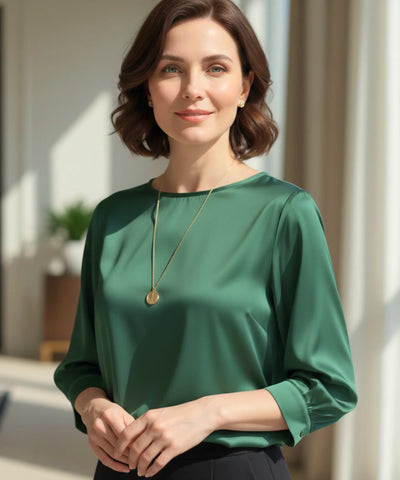 Comprar Comprar blusa social feminina cetim verde com manga 3/4 elegante e versátil para looks sofisticados ou ambiente profissional em promoção ZARA
