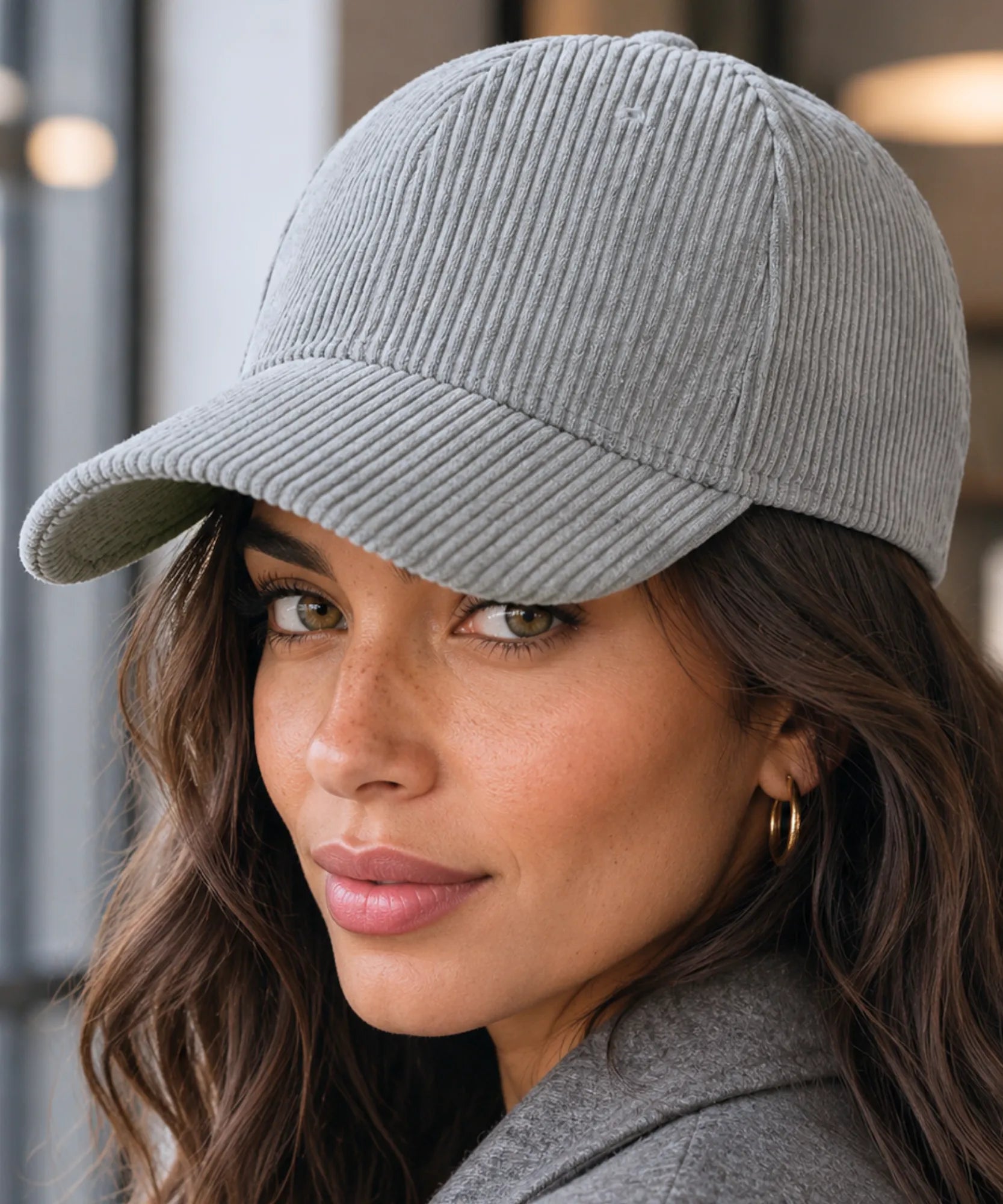 Women's corduroy baseball cap in grey, side view