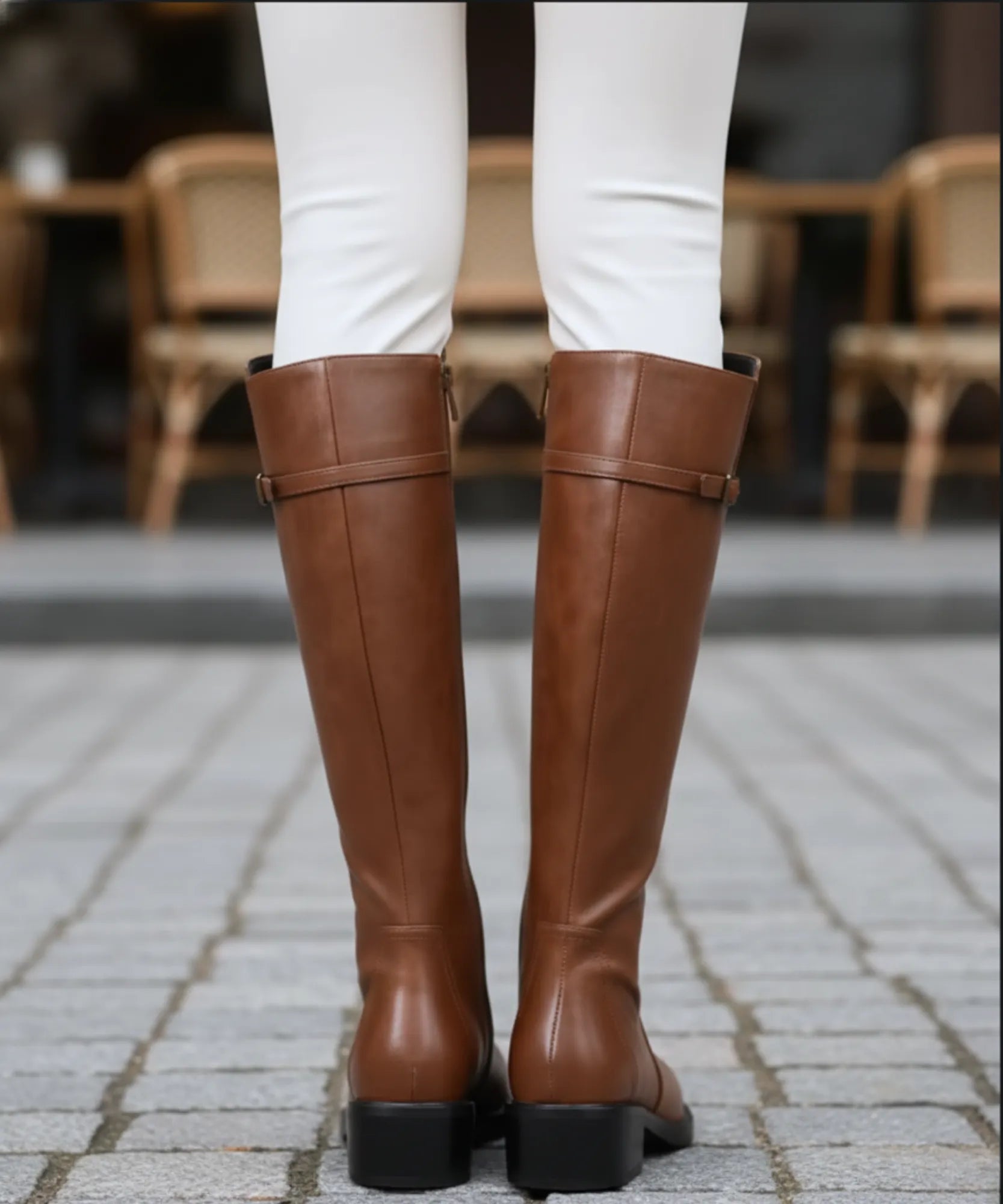 Comprar bota montaria feminina cano alto couro sintético salto bloco fivela decorativa zíper lateral barata AREZZO