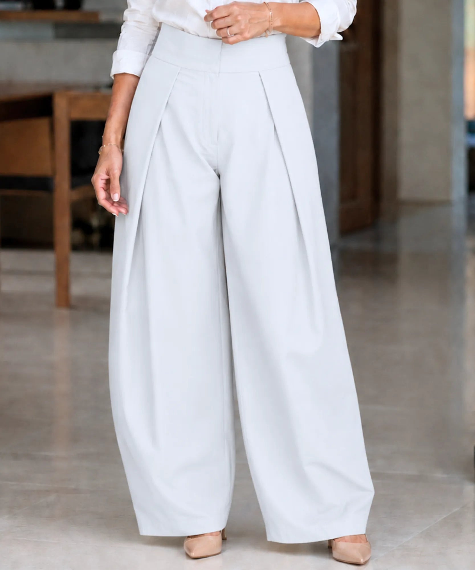 Women's high waisted barrel pants in pale grey front view