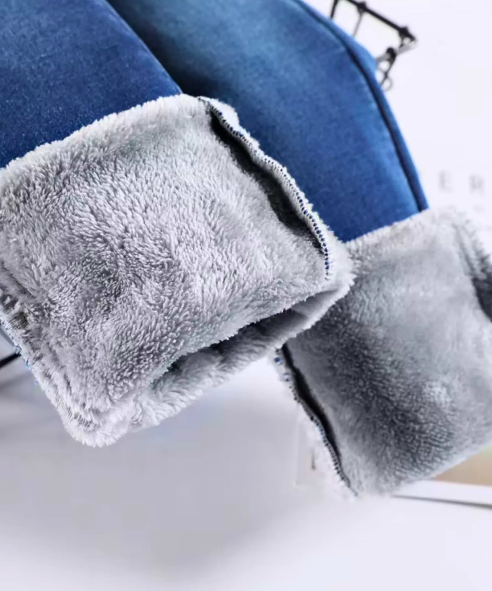 Women's Skinny Fleece-Lined Jeans in Dark Wash, side view