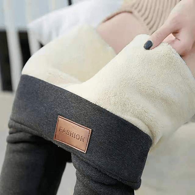 Women's fleece-lined leggings with a brushed fleece interior for winter warmth