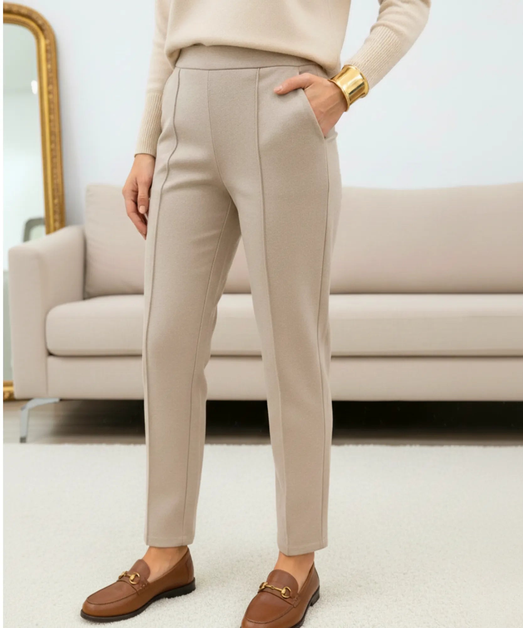 Comprar calça moletom feminina alfaiataria com bolsos cintura alta confortável e elegante barato ou em promoção ZARA

