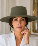 Women's wide-brim structured felt hat in olive green