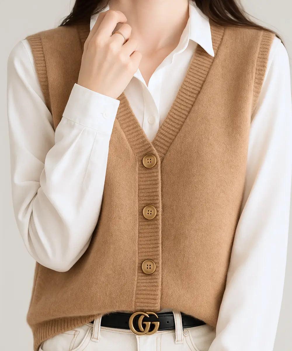 Women's V-neck button-front sweater vest in Ivory