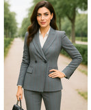 Comprar conjunto alfaiataria feminino cinza com blazer risca de giz e calça reta elegante para trabalho ou eventos em promoção ZARA
