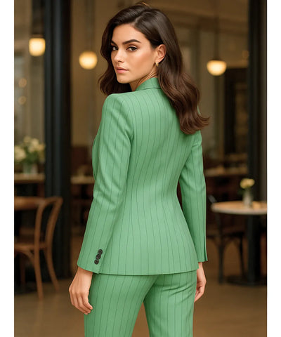 Comprar conjunto alfaiataria feminino verde com blazer risca de giz e calça reta elegante para trabalho ou eventos em promoção ZARA
