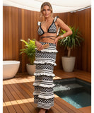 Comprar conjunto biquíni crochê 2 peças top saia longa preto branco geométrico babados barato em promoção