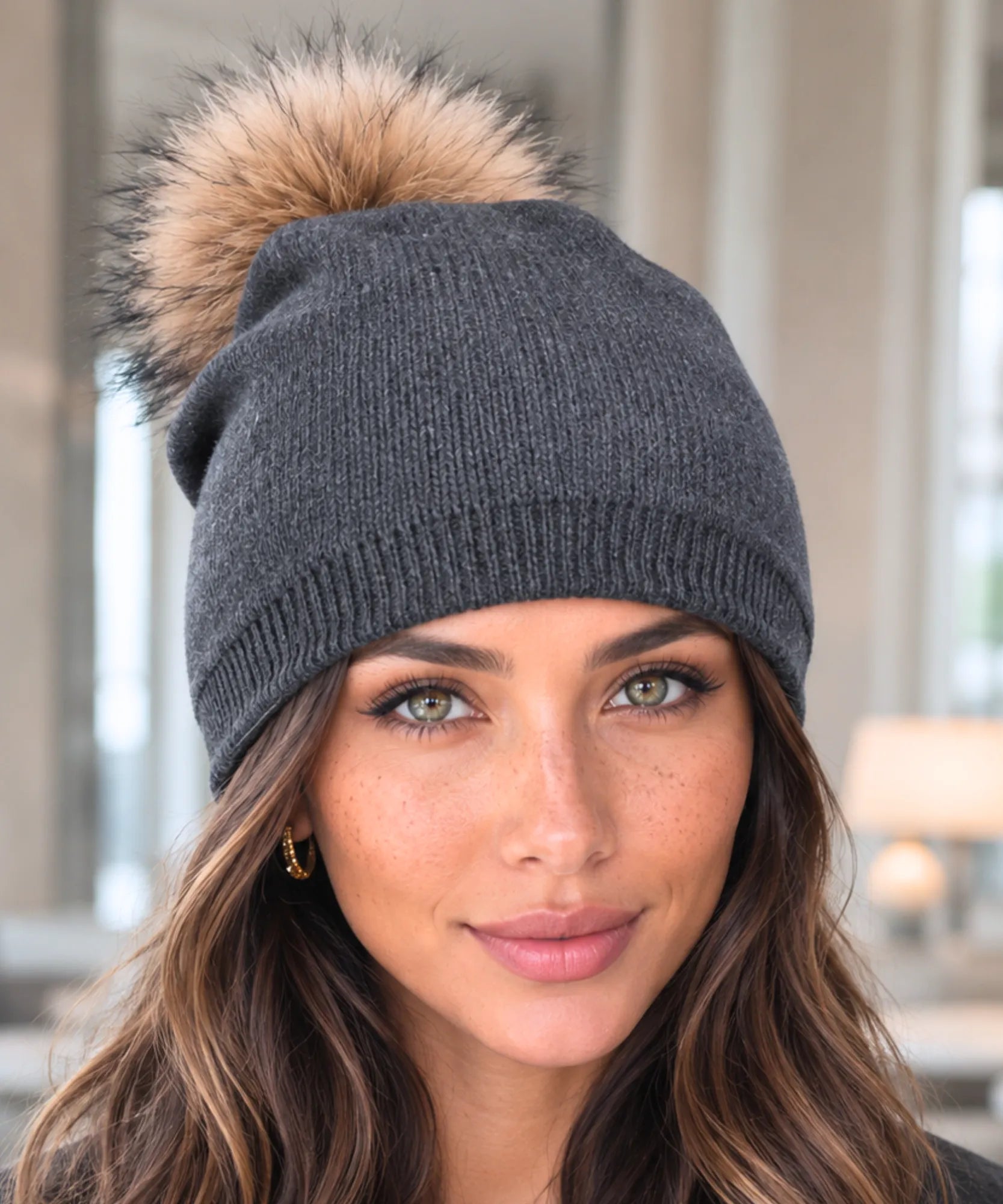 Women's Grey Cashmere-Blend Pom Pom Beanie