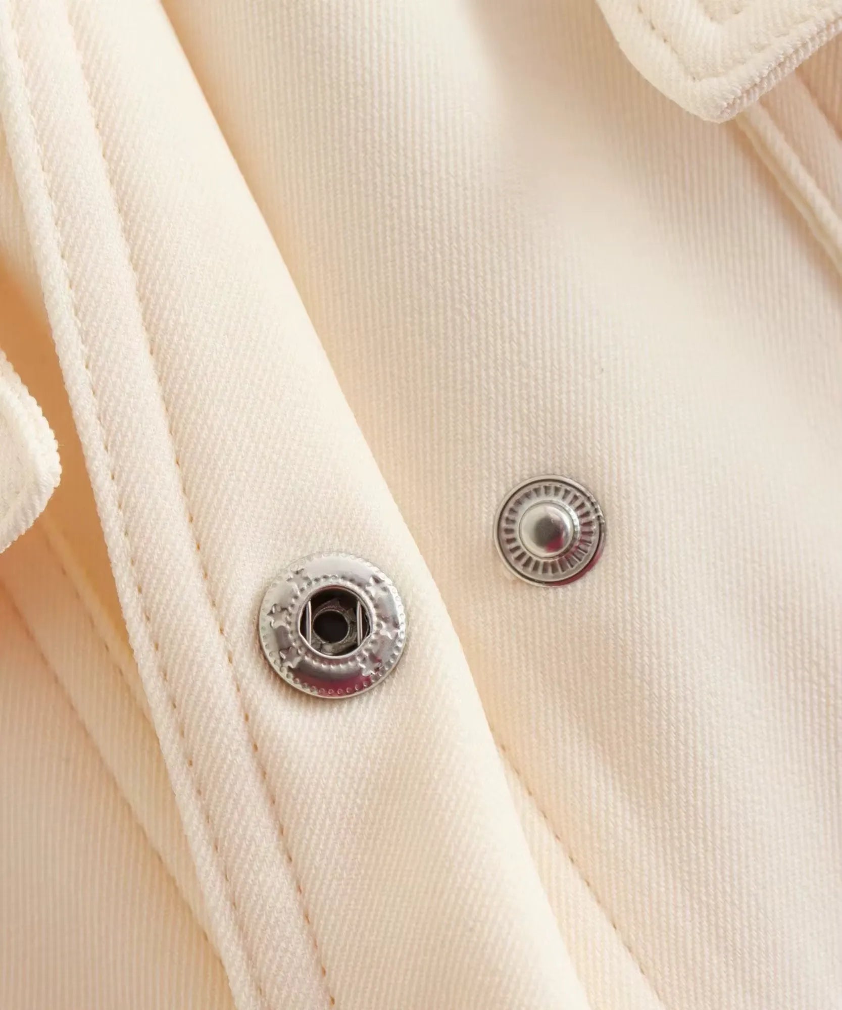 Women's cotton twill bomber jacket in ivory