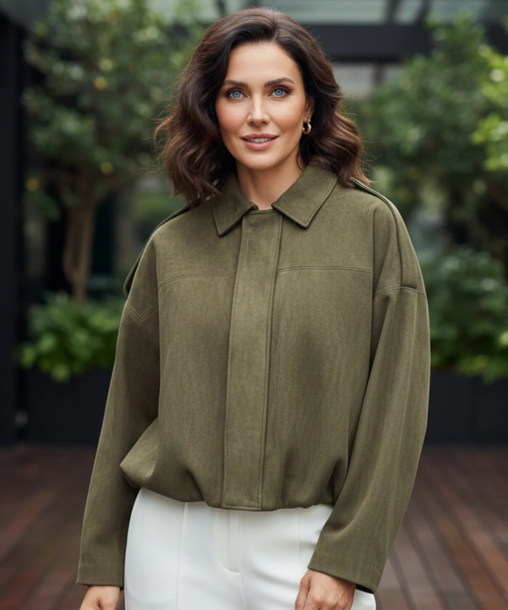 Women's oversized suede jacket in kelly green