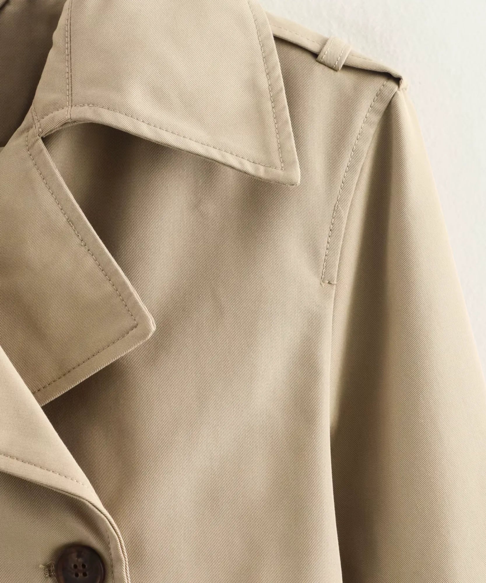 Women's Beige Cropped Trench Coat with Buckle Cuffs