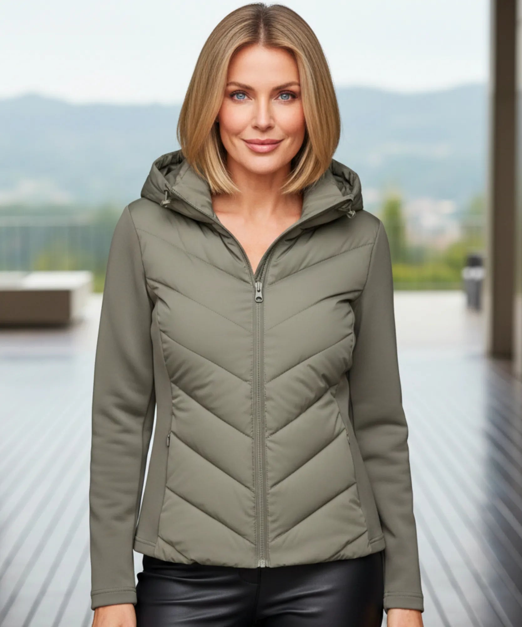 Women's waterproof puffer jacket in olive green