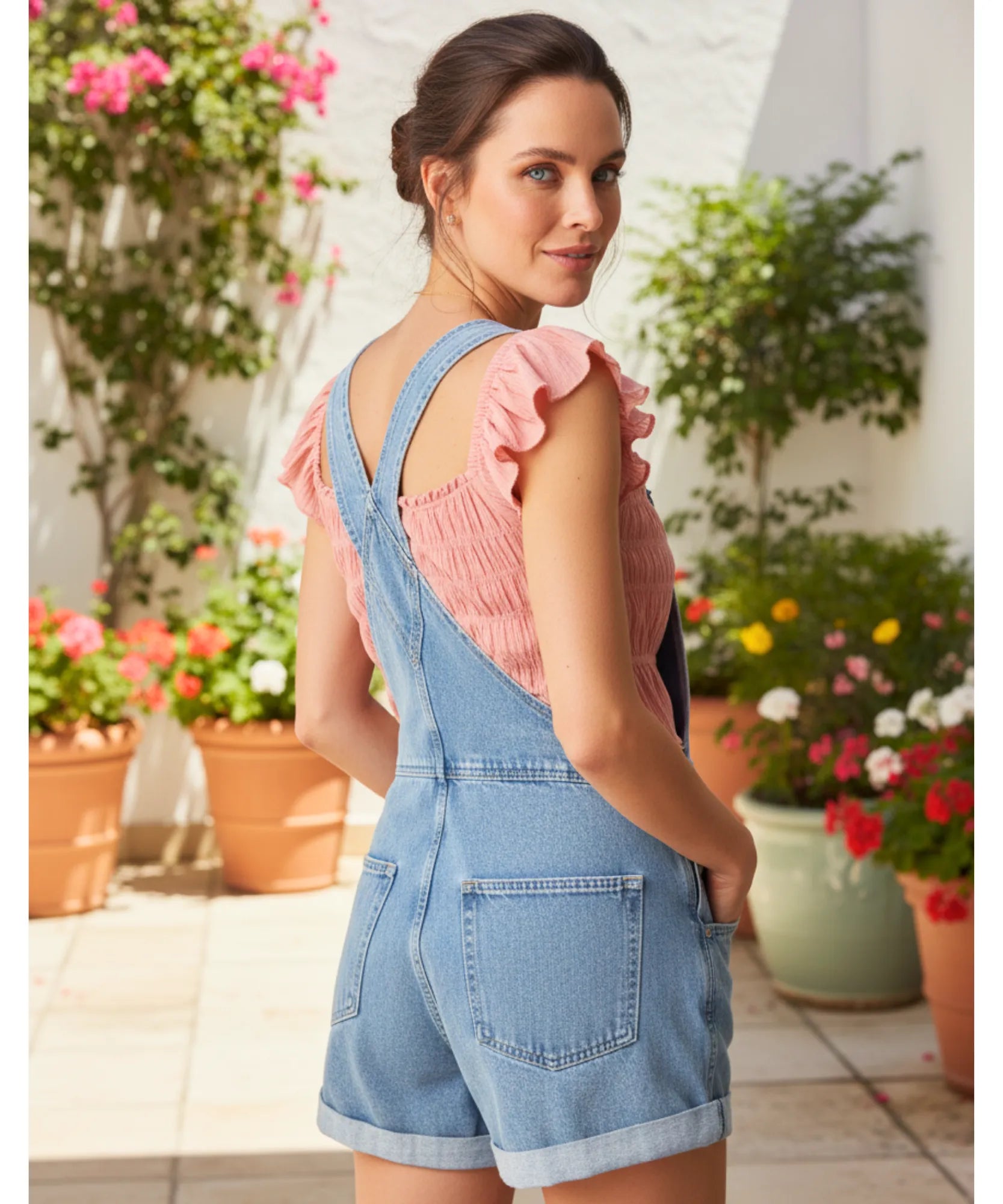 Comprar macaquinho feminino jardineira short curto com bolsos alça ajustável casual verão em promoção ZARA