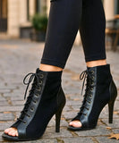 Comprar peep toe feminino preto de camurça com salto fino em couro para festas e eventos elegantes com visual moderno em promoção AREZZO 
