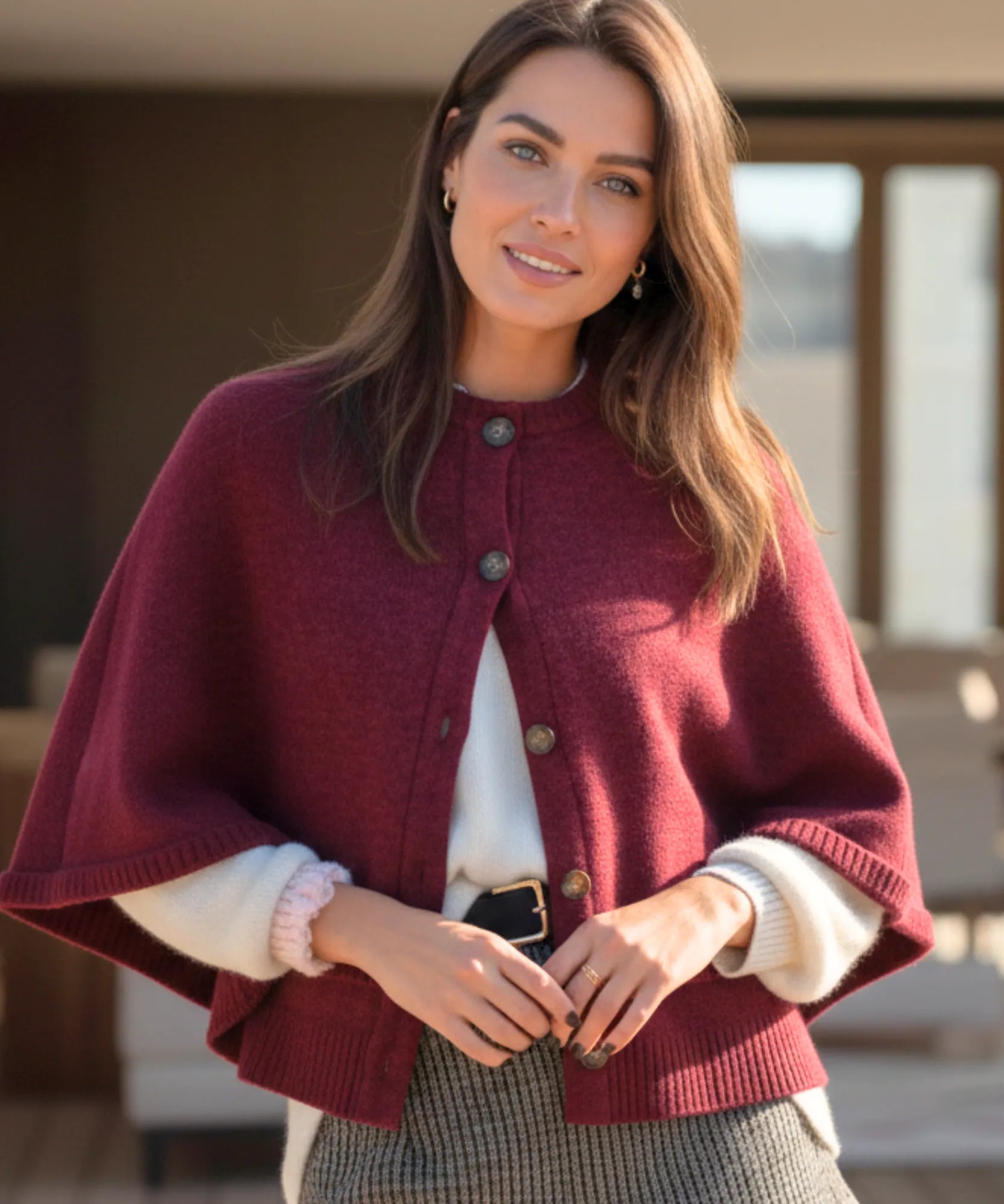Women's cashmere-soft sweater cape in burgundy, fabric detail