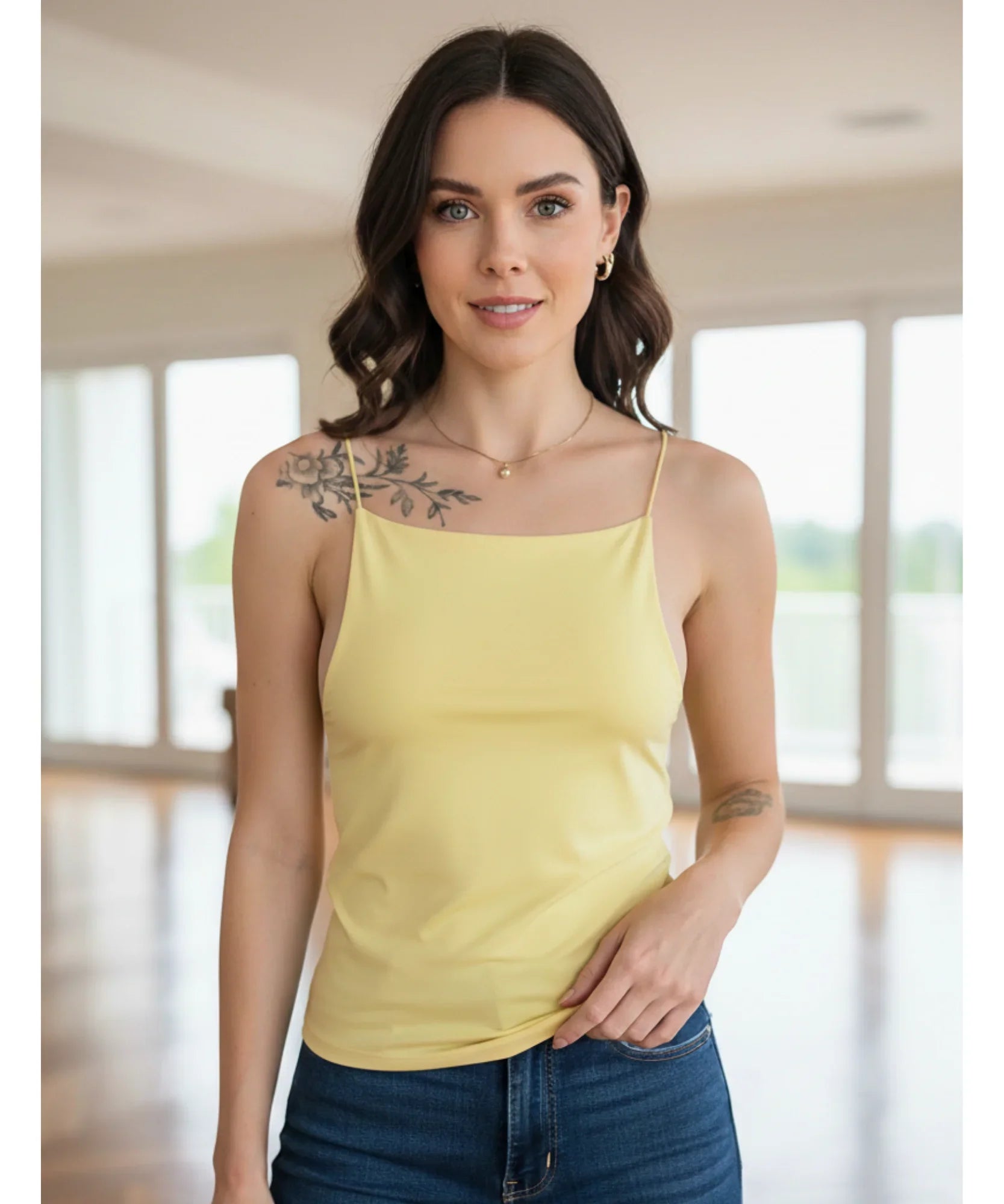 Comprar regata feminina básica alças finas decote reto modal ajustada corpo barato ZARA
