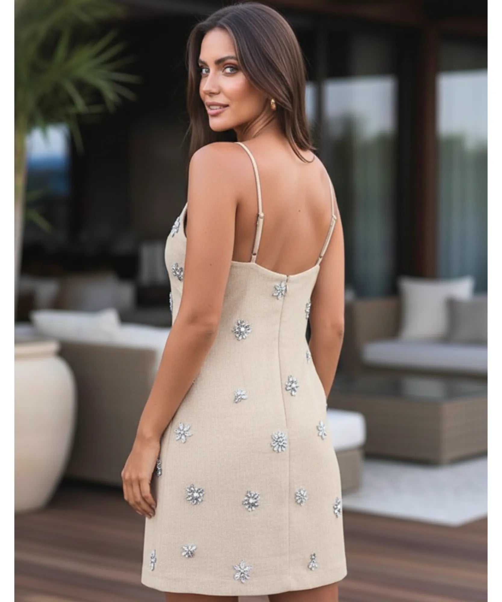 Comprar vestido off white curto com pedrarias em tule premium elegante para casamento civil, festas e eventos especiais ZARA